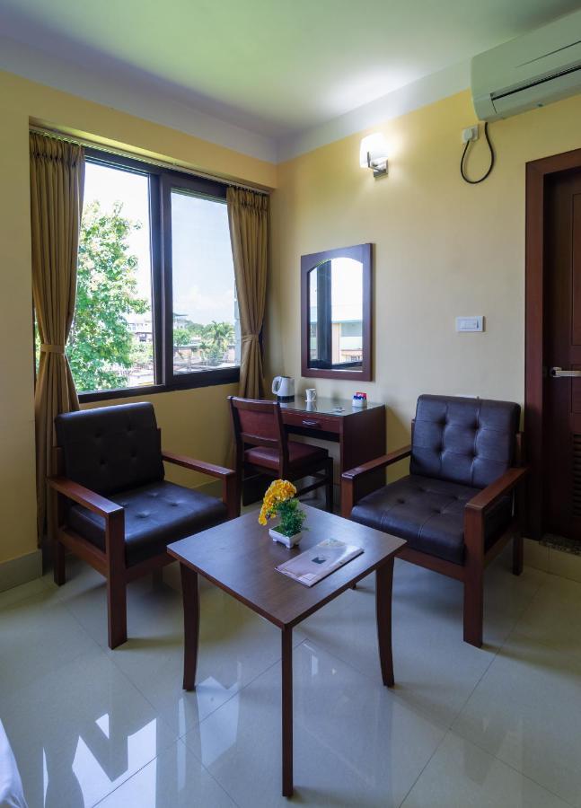 Yaksha Holiday Home Siliguri Eksteriør billede